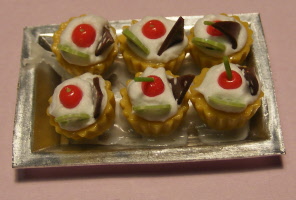 1 cherry and kiwi wafer a
