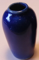 dolls-house-miniature-1-a-1-aa-blue-vase-b46