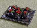 dolls-house-miniature-1-chocolate-and-strawberry-tarts