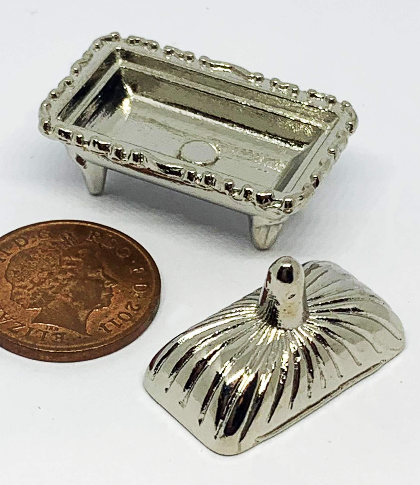 Tumdee Dolls House Miniature Kitchen Accessories