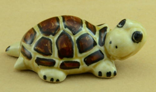1:12 Scale Single Green Clay Tortoise Tumdee Dolls House Garden Animal Pet T10g 