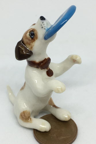 Miniature Ceramic Rottweiler Puppy Dog & A Dinosaur Bone Tumdee Dolls House KD18 