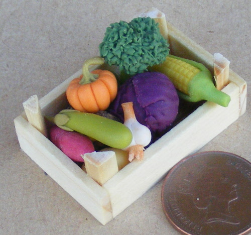 1:12 Scale 10 Mixed Chillies Tumdee Dolls House Miniature Vegetable Accessory 