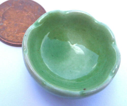 1:12 Scale Single Green Ceramic Bowl 3cm Tumdee Dolls House Miniature Fruit G14 