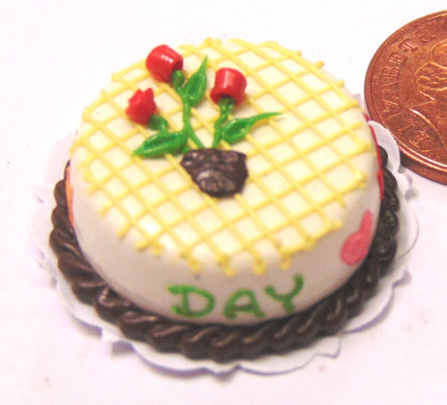 1:12 Scale Square Fruit Cake With White Icing Tumdee Dolls House Accessory NC44 