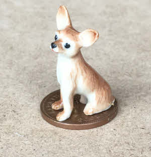 Miniature Ceramic Dachshund Puppy Dog Pet Tumdee Dolls House Ornament KD4 